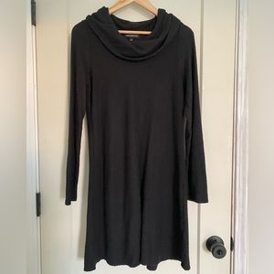 Ribbed sweater dress